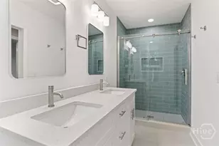 922 E 37th St, Savannah, GA 31401 - Photo 32