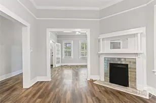 922 E 37th St, Savannah, GA 31401 - Photo 18