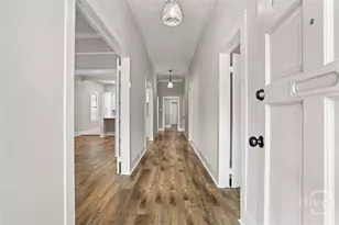 922 E 37th St, Savannah, GA 31401 - Photo 8