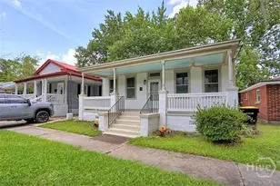 922 E 37th St, Savannah, GA 31401 - Photo 6