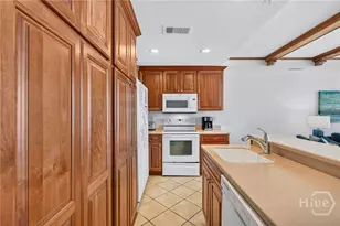 404 Butler Ave, Tybee Island, GA 31328 - Photo 8