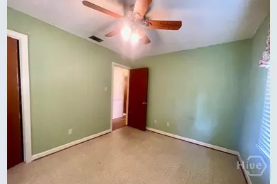 14 Ossabaw Road, Savannah, GA 31410 - Photo 8