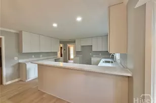 10 Cove Dr, Savannah, GA 31419 - Photo 12