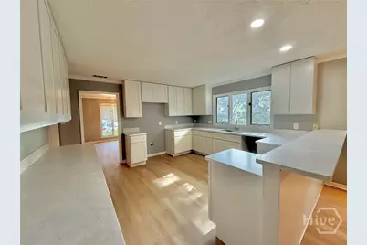 10 Cove Drive, Savannah, GA 31419 - Photo 8