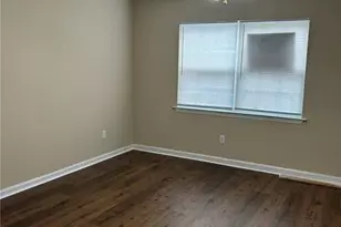 94 Casey Dr, Richmond Hill, GA 31324 - Photo 2
