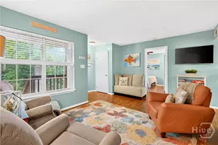 401 N Cromwell Rd, Savannah, GA 31410 - Photo 10