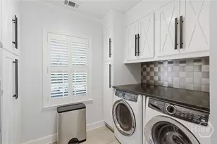 31 E 56th St, Savannah, GA 31405 - Photo 18