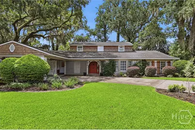 31 E 56th Street, Savannah, GA 31405 - Photo 1