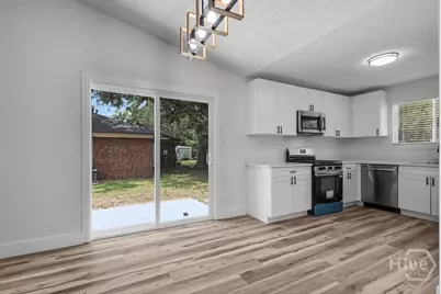 207 Garden Circle, Hinesville, GA 31313 - Photo 12