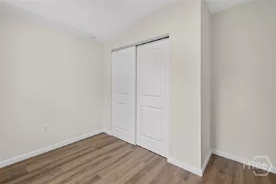 718 W 51st Street, Savannah, GA 31405 - Photo 20