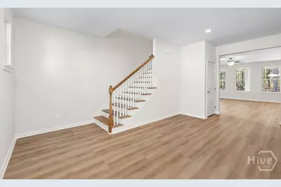 130 Telford Street, Savannah, GA 31407 - Photo 2