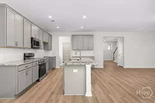 130 Telford St, Savannah, GA 31407 - Photo 10