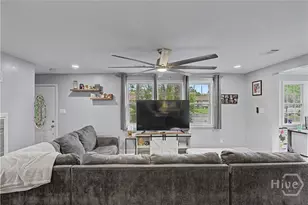 212 Chatham Villa Dr, Savannah, GA 31408 - Photo 8