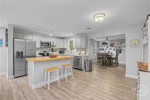212 Chatham Villa Dr, Savannah, GA 31408 - Photo 14