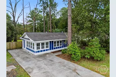 212 Chatham Villa Drive, Savannah, GA 31408 - Photo 2