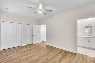 39 Travis Street, Savannah, GA 31406 - Photo 10