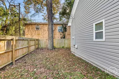39 Travis Street, Savannah, GA 31406 - Photo 18