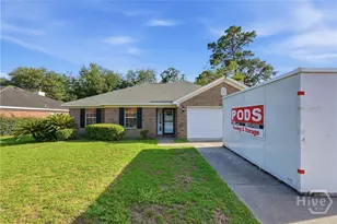 17 Chapel Dr, Savannah, GA 31406 - Photo 2