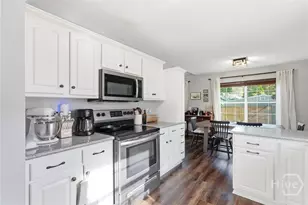 17 Chapel Dr, Savannah, GA 31406 - Photo 18