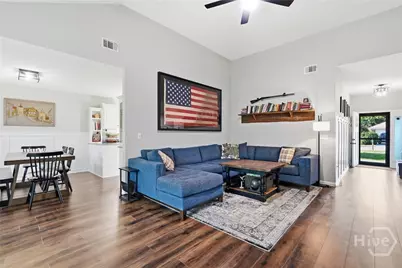 17 Chapel Drive, Savannah, GA 31406 - Photo 8
