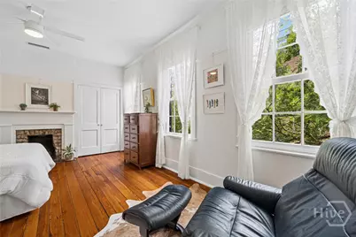 326 Price Street, Savannah, GA 31401 - Photo 32