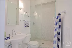 204 W Broughton St, Savannah, GA 31401 - Photo 16