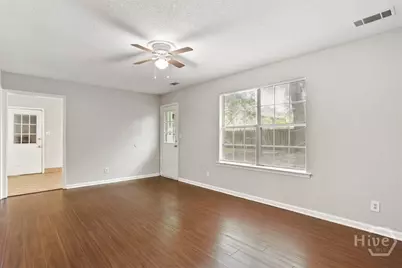 32 Norwood Court, Savannah, GA 31406 - Photo 12