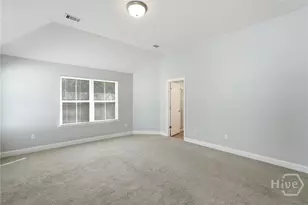 643 Fairview Cir, Hinesville, GA 31313 - Photo 10