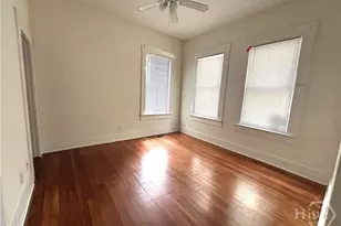 818 Drayton St, Savannah, GA 31401 - Photo 14