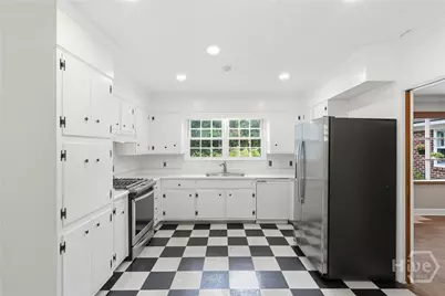 28 E 56th Street, Savannah, GA 31405 - Photo 10