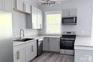 1105 E 38th St, Savannah, GA 31404 - Photo 28