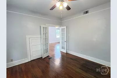 1111 E 35 Street, Savannah, GA 31404 - Photo 6