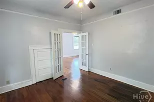 1111 E 35th St, Savannah, GA 31404 - Photo 6