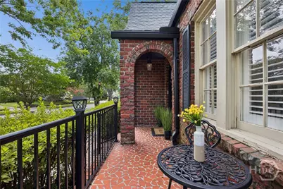 427 E 52nd Street, Savannah, GA 31405 - Photo 10