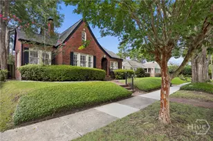 427 E 52nd St, Savannah, GA 31405 - Photo 8