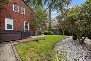427 E 52nd St, Savannah, GA 31405 - Photo 46