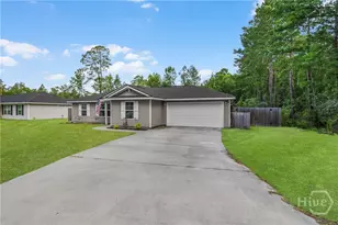 15 NE Thornton Dr, Ludowici, GA 31316 - Photo 2