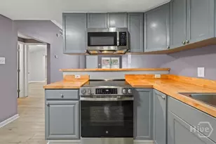705 W 47th St, Savannah, GA 31405 - Photo 12