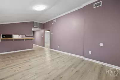 705 W 47th Street, Savannah, GA 31405 - Photo 6