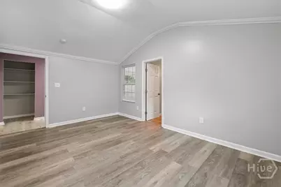 705 W 47th Street, Savannah, GA 31405 - Photo 14