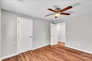 1024 W 39th St, Savannah, GA 31415 - Photo 6