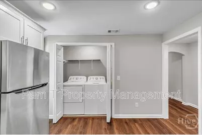 1024 W 39th Street, Savannah, GA 31415 - Photo 2