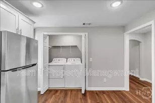 1024 W 39th St, Savannah, GA 31415 - Photo 2