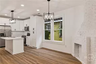 636 W 35th St, Savannah, GA 31415 - Photo 18