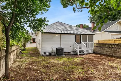 636 W 35th Street, Savannah, GA 31415 - Photo 28