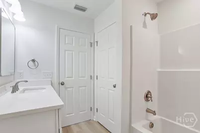 1525 New Castle Street, Savannah, GA 31415 - Photo 32