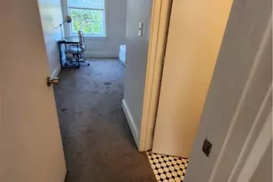 101 W Oglethorpe Ave, Savannah, GA 31401 - Photo 22