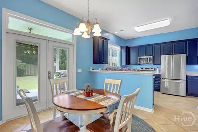348 Stonebridge Circle, Savannah, GA 31419 - Photo 10