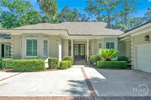 13 Breckenridge Ln, Savannah, GA 31411 - Photo 2