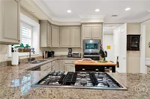 13 Breckenridge Ln, Savannah, GA 31411 - Photo 14